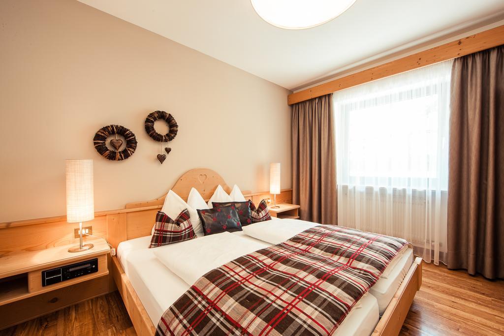 Siegi - Aparthotel & Retreat Parcines Eksteriør bilde