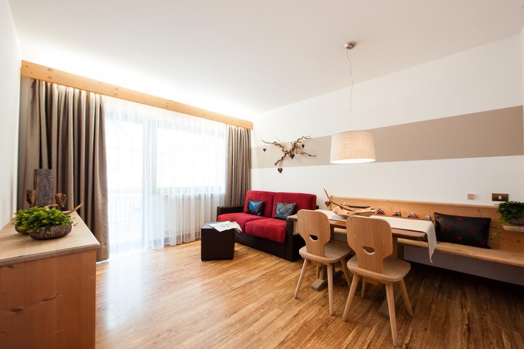Siegi - Aparthotel & Retreat Parcines Eksteriør bilde